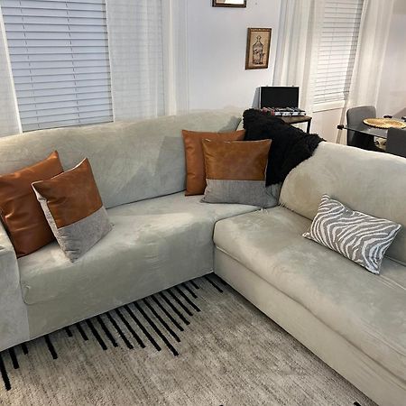 Chic Modern Bedroom 5 Mins From Jfk New York Exterior foto